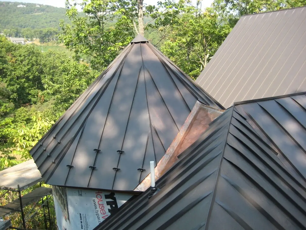 Professional Gutter Cleaning by Craftsman Roofing in Florence